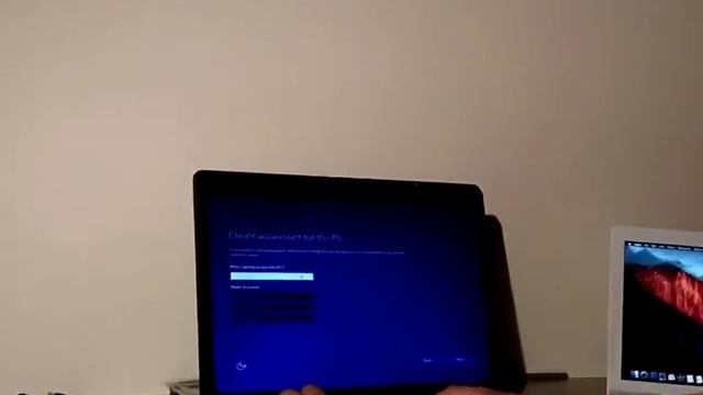 Installing Windows 10 On a Toshiba Satellite L300 смотреть онлайн