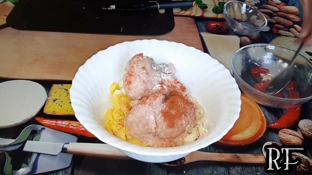 ?ПРОСТО,БЫСТРО, ВКУСНО/ПИРОГ С МЯСОМ И КАРТОШКОЙ ?⬇️РЕЦЕПТ В ОПИСАНИИ ⬇️#пирог #пирогсмясом #кухня