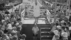 "Добро пожаловать или посторонним вход воспрещён" Но в лагерь я тебя всё равно не верну