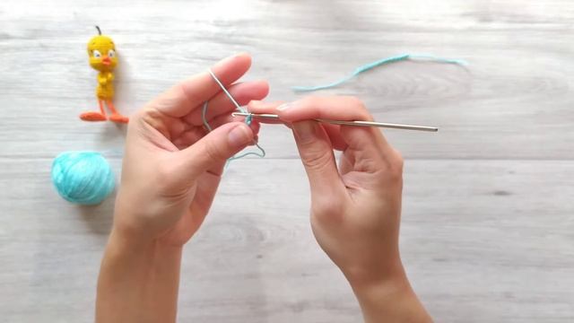 1. Воздушная петля. Цепочка из воздушных петель. Начало. Конец/ Air loop. Chain of air loops.