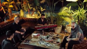 Yorgun Yıllarım - Ağlamak Yok Yüreğim (Akustik) - Cengiz Kurtoğlu & Berkay | Evdeyiz Dede