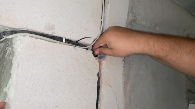 Электрика в новостройке своими руками часть 2! смотреть онлайн