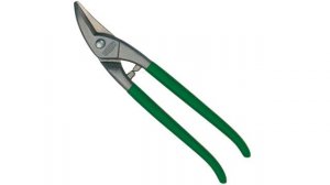 Защита деревьев от повреждений триммером.