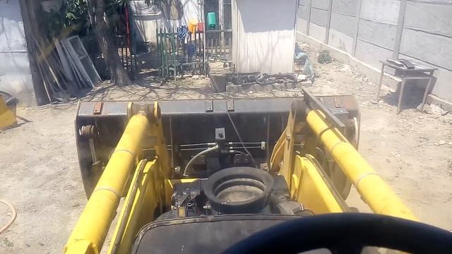 Komatsu с двигателем МТЗ 245 смотреть онлайн