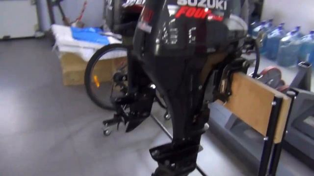 ШИЛЬДЫ НАКЛЕЙКИ НА МОТОРЫ ЛОДОЧНЫЕ смотреть онлайн