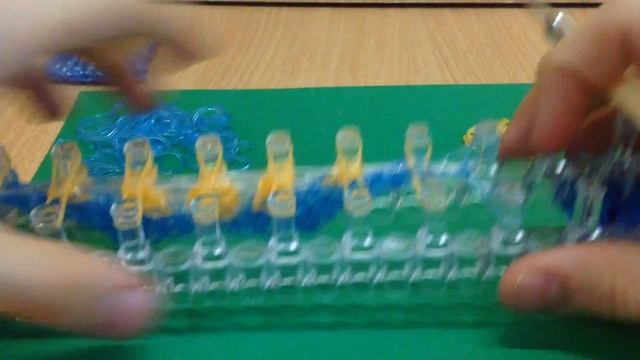 Фреска Мороженое из резинок на станке Rainbow Loom смотреть онлайн