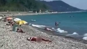 В Сочи отдыхавшим на пляжах нудистам грозит штраф