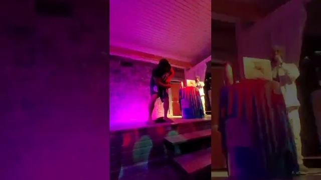 На гвоздях гнёт самые большие гвозди в мире. Максим ?? Форум гвозди 2022 смотреть онлайн