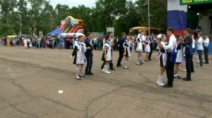 Выпускники 2015 танцуют вальс /п.Пограничный/