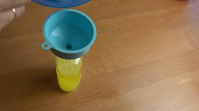 ЧИСТЯЩЕЕ СРЕДСТВО ДЛЯ МЫТЬЯ ПОСУДЫ, РАКОВИНЫ, КАСТРЮЛЬ И СКОВОРОД!!!