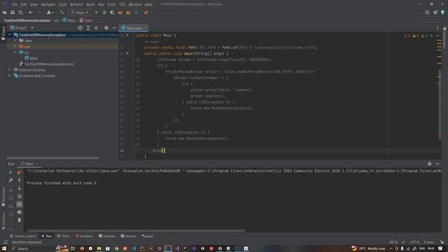 Java heap out of memory exception and memory analysis using VisualVM tool
