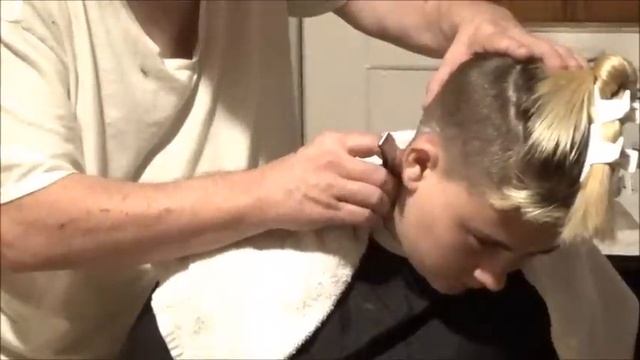 Calistaes big change, one hot model! by Haircutdad смотреть онлайн