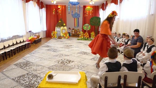 53 сад 12 група - Свято Осені смотреть онлайн