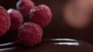 Ягода малина нас к себе манила! HD