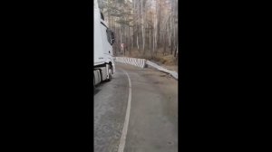 Автовоз вылетел с трассы перегон Владивосток Иркутск