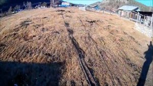 Вытаскиваем катер на берег