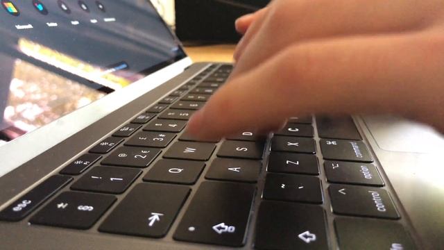 Apple MacBook butterfly keyboard asmr 4K 60 смотреть онлайн