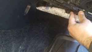 Замена фильтра салона Vw Пассат б 7 usa.