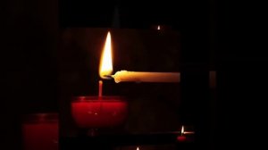 Я зажёг поминальные свечи.