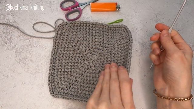 Салфетка крючком (на стол). Из полиэфирного шнура.