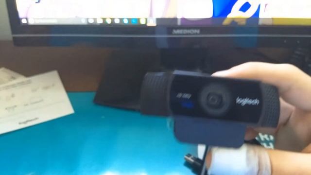 Logitech C922 Pro Stream Webcam unboxing and review