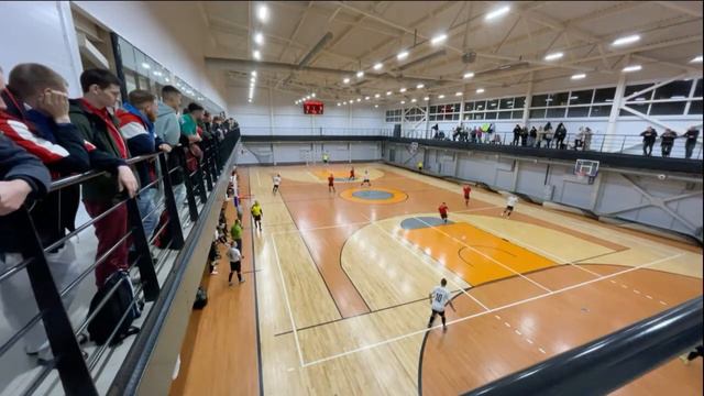 Кристалл Д vs Точка Опоры