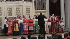 Наш город. Исполняет первокурсница СПБГИК и Народный хор СПБГИК.