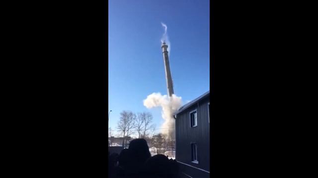 Исторический момент! Снос телебашни в Екатеринбурге