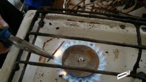 Как сделать крючок из самореза или как его  согнуть.