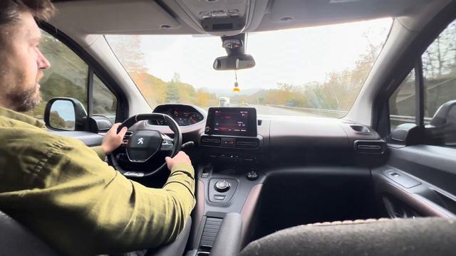 Peugeot Rifter  Dizel  Çok Teknolojik  Kullanıcı Yorumları  Yakıt Tüketimi  Yol Deneyimleri 
