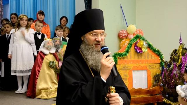 Приветственное слово Владыки Елисея на Рождественской ёлке в городе Михайловка Урюпинской епархии. смотреть онлайн