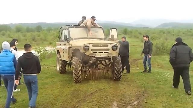Мощный Джип Чеченца смотреть онлайн