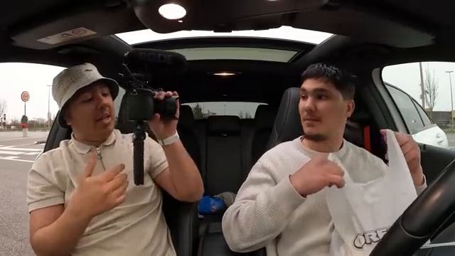 24H DANS NOTRE NOUVELLE VOITURE ! (on péte les plombs mdrrr) смотреть онлайн