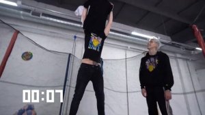 КТО ПОСЛЕДНИЙ ПОКИНЕТ БАТУТ, ПОЛУЧИТ 1000$!!! А4