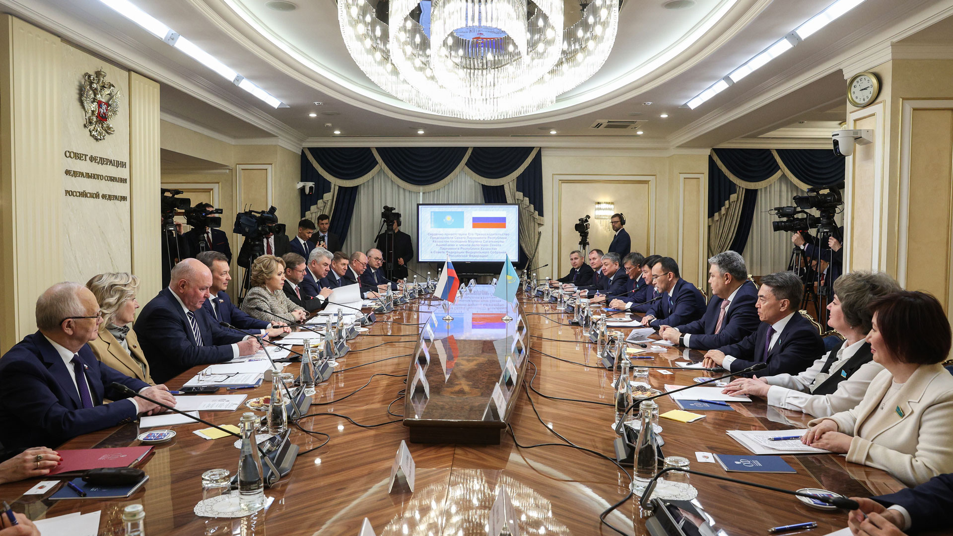 Встреча Председателя Совета Федерации с Председателем Сената Парламента Республики Казахстан