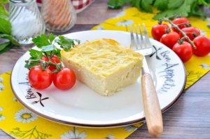 КАК ПРИГОТОВИТЬ ЗАПЕКАНКУ ИЗ ВЕРМИШЕЛИ С ЯЙЦОМ И МОЛОКОМ В ДУХОВКЕ