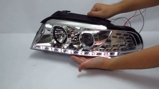 A4/S4 1994-2001 B5 8D Projector LED R8 HEADLIGHT w/Amber Chrome for AUDI