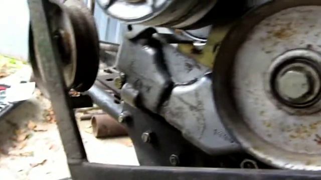На мотоблоке мб-1 устанавливаем и регулируем ремни привода. смотреть онлайн