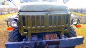 Вот что получится если соединить грузовики ЗИЛ-130, ГАЗ-66, ЗИЛ-131 и трактор!