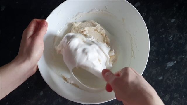 ТВОРОЖНАЯ ЗАПЕКАНКА БЕЗ МУКИ. Нежнейшая!