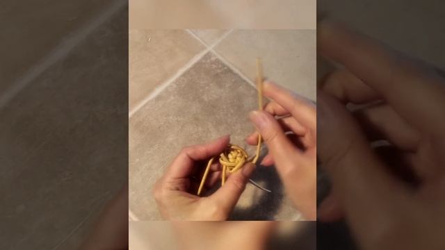 Розочка на основе цветка сакуры