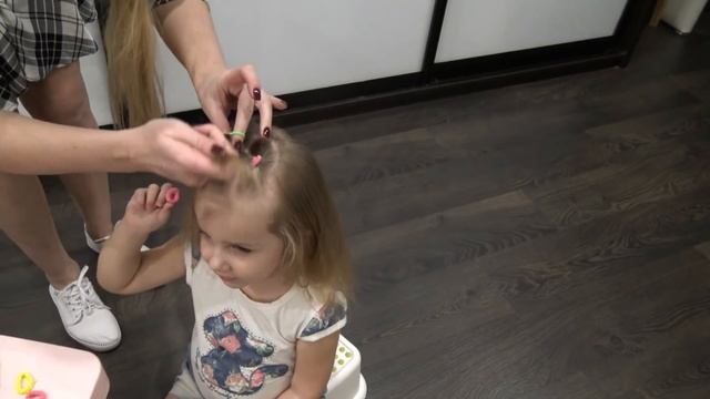 Классная прическа  для 3-х летней девочки / Прическа в сад и школу /Прическа на утренник