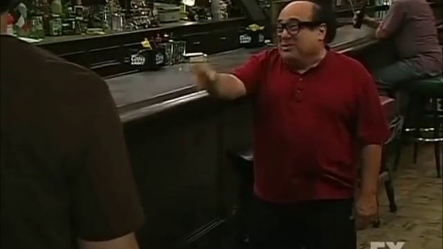 It's Always Sunny: Frank, You Disgust Me смотреть онлайн