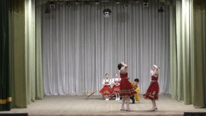хореографический ансамбль "Вдохновение"- русский танец кадриль "На скамейке"