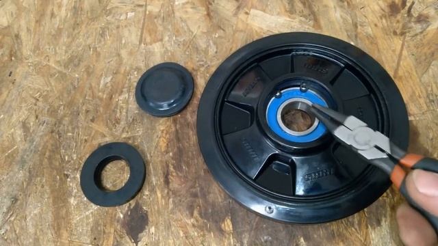 Устройство и сборка катка снегохода Irbis. смотреть онлайн