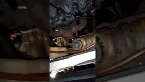 снимаем поддон Ниссан Санни б 11.