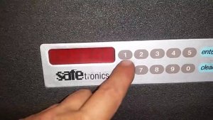 Safetronics m Как открыть сейф. Инструкция.