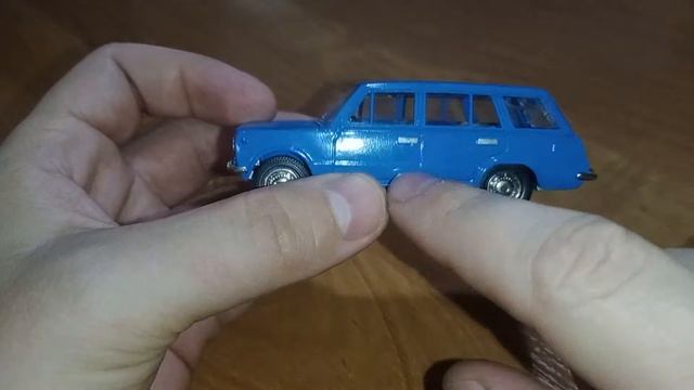 Обзор советской модели Ваз 2102.mp4 смотреть онлайн