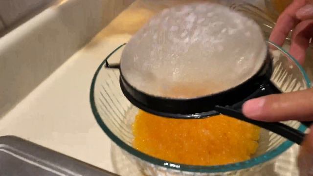 Икра. Как мы солили Оооочень много икры. смотреть онлайн