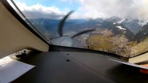 Cockpit View - Approach and Landing in Innsbruck Airport (INN/LOWI)